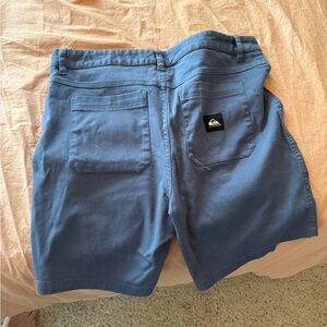 Quiksilver Men's Blue Casual Shorts Regular fit 32